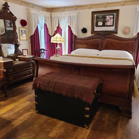 Red Bluff Cottage Bed & Breakfast Μοντγκόμερι Εξωτερικό φωτογραφία