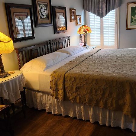 Red Bluff Cottage Bed & Breakfast Μοντγκόμερι Εξωτερικό φωτογραφία